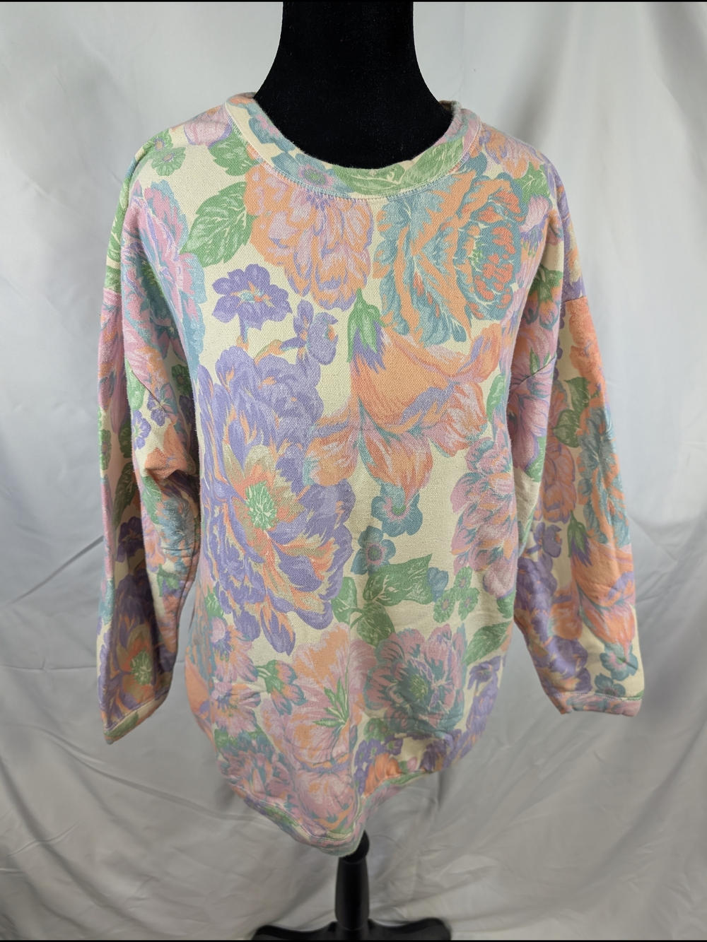 Vintage Pastel Floral Crewneck Sweatshirt